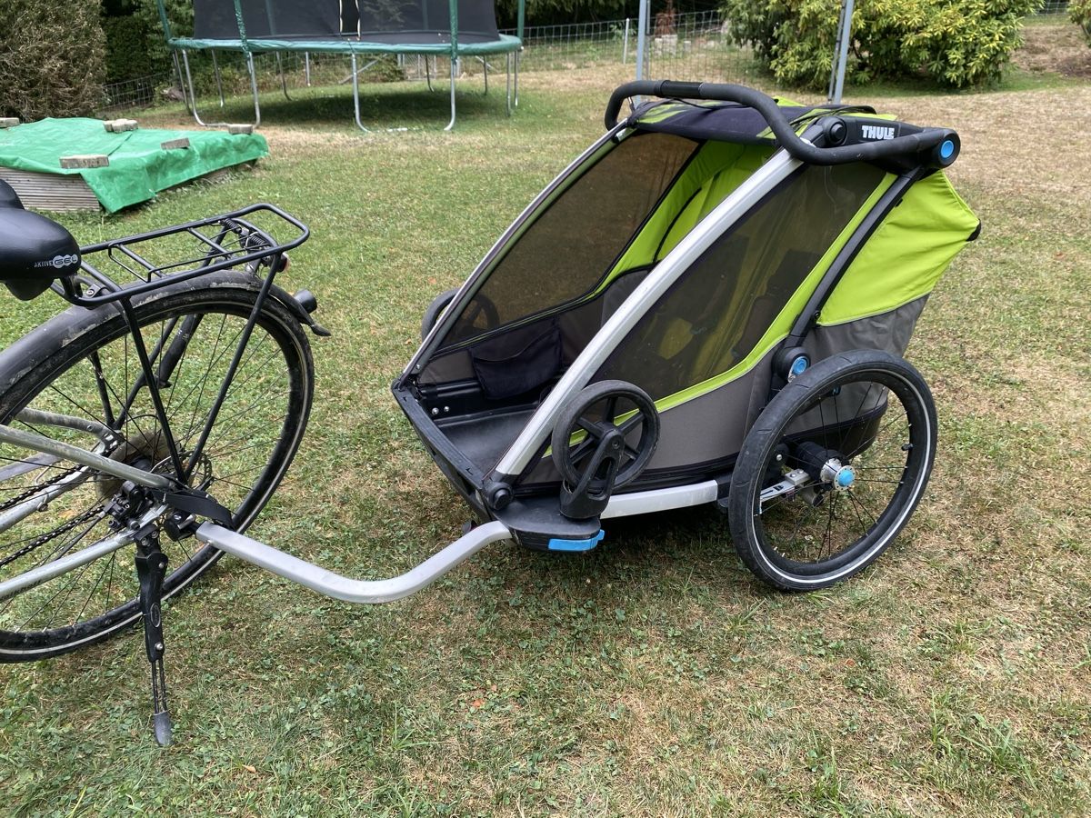 Thule Rimorchi: Kinderanhänger Thule Chariot Cab2 – Nuovo (secondo la descrizione) da Kloten venduto da dra_s7km 7
