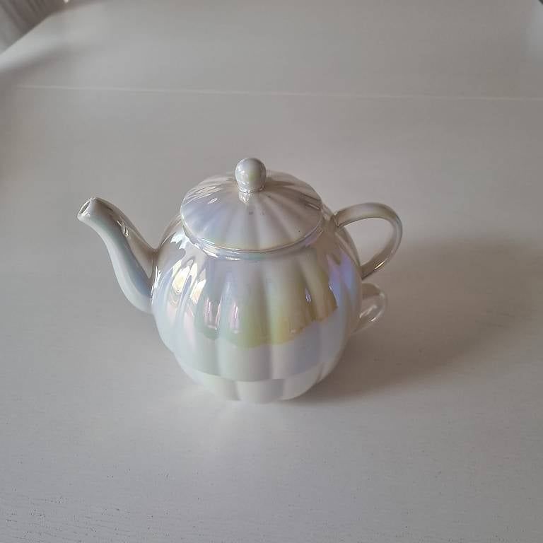 Théières: Teekanne mit Tasse – D'occasion à Gwatt (Thun) par Bennae