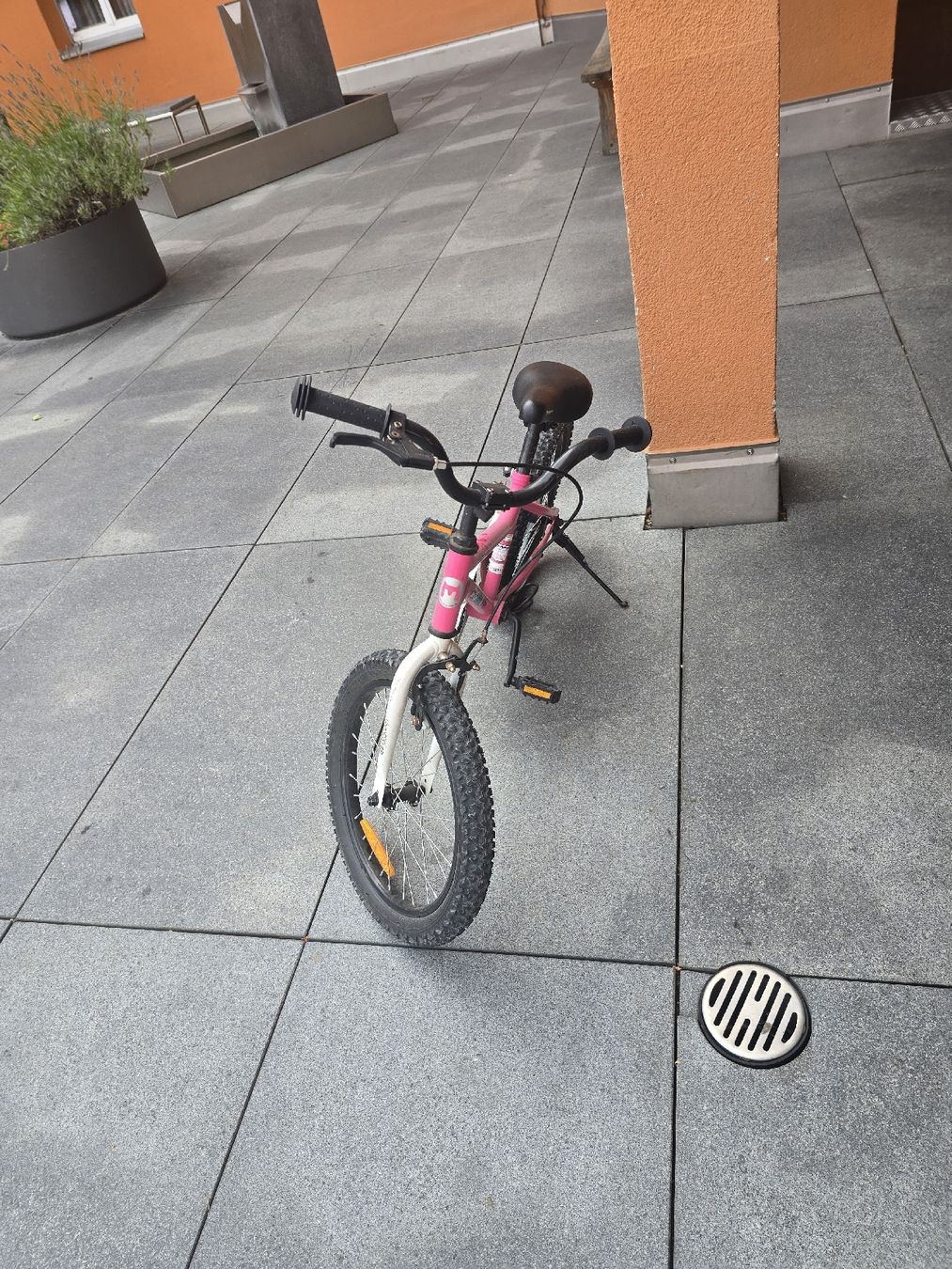 Biciclette: Kinderfahrrad  – Usato da Rorschach venduto da kad_6y9r 1