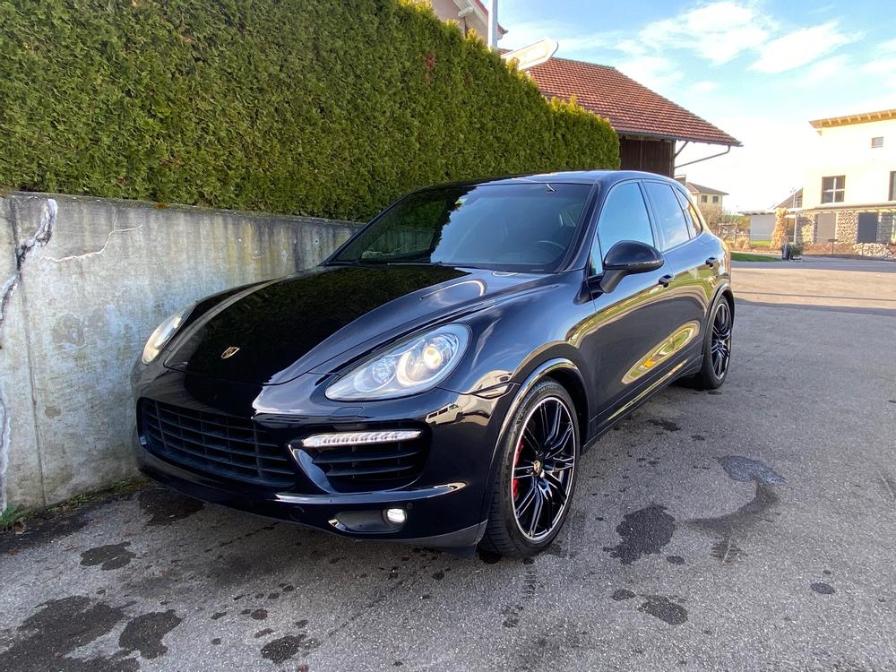 Porsche Cayenne Turbo 4.8 Bi Turbo 500PS 4x4 ALLBLACK