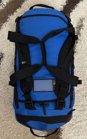North Face duffel G M