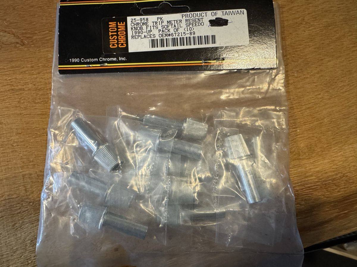 Tutti i ricambio per moto: Harley Davidson Tacho Verstellschrauben – Usato da Aathal-Seegräben venduto da Romeo8607 2