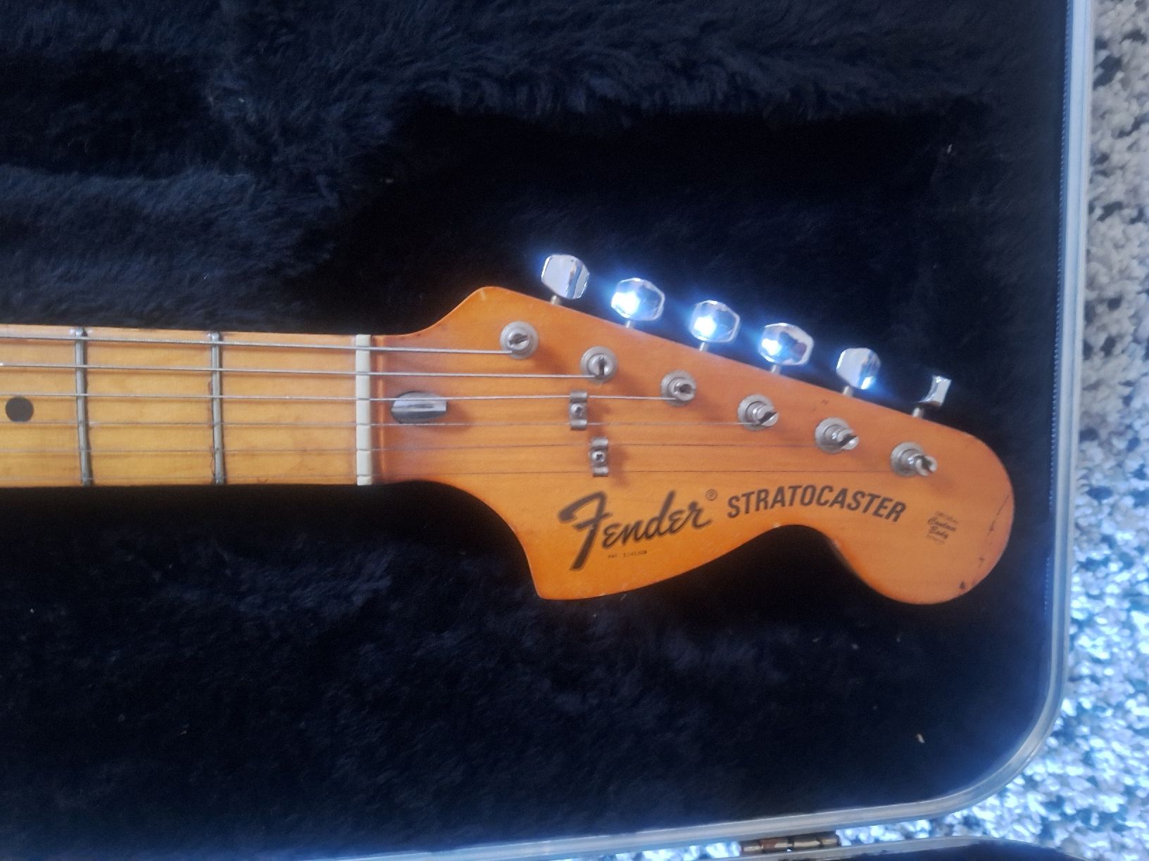 Fender Strumenti musicali: Fender Stratocaster sunburst 1975 – Usato da Le Sentier venduto da shuck 4
