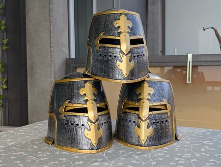 3x Ritterhelme Kunststoff, Halloween costume