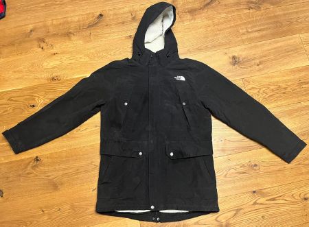 THE NORTH FACE gefütterte WINTERJACKE GRÖSSE M