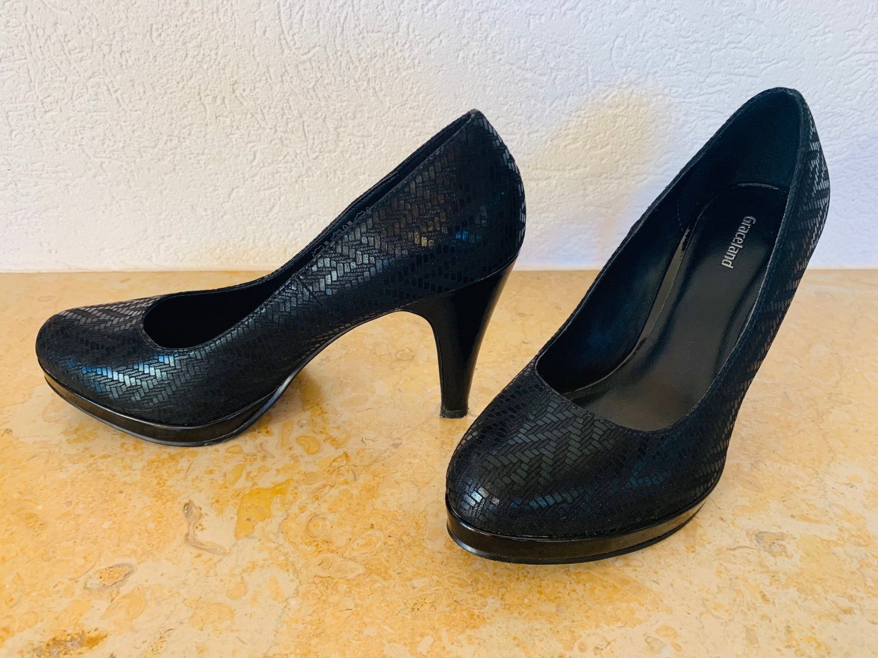Graceland Scarpe da donna: GRACELAND Pumps mit hohem Absatz 37 – Usato da Soyhières venduto da Spartan117
