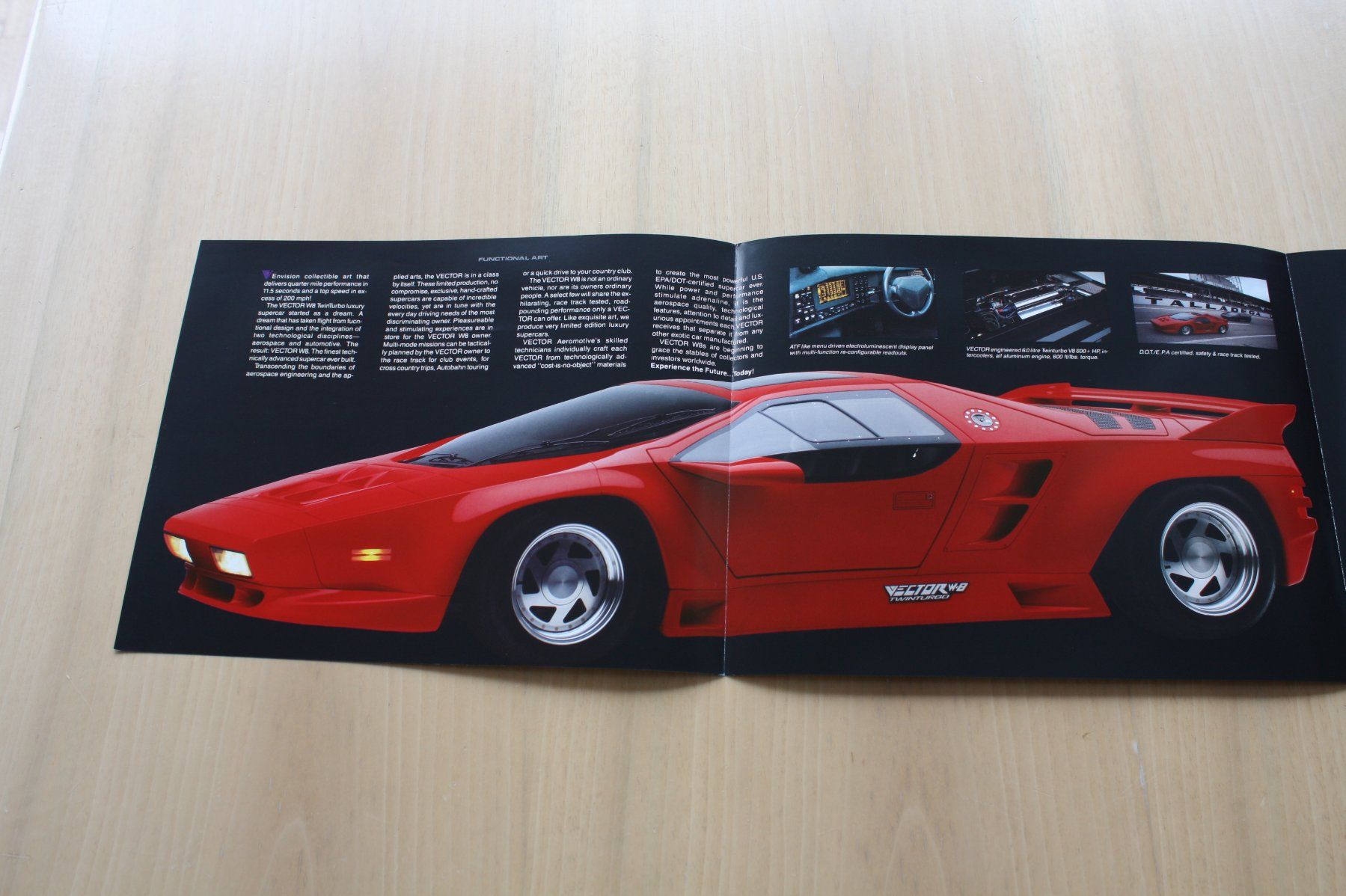 Documenti: Vector W8 Twin Turbo Prospekt 1992 – Usato da Wikon venduto da erwin400 2