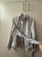 Moderne Bluse