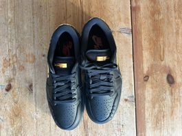 Nike Air Jordan 1 Low Black Gold Gr. 38 - Top Zustand!