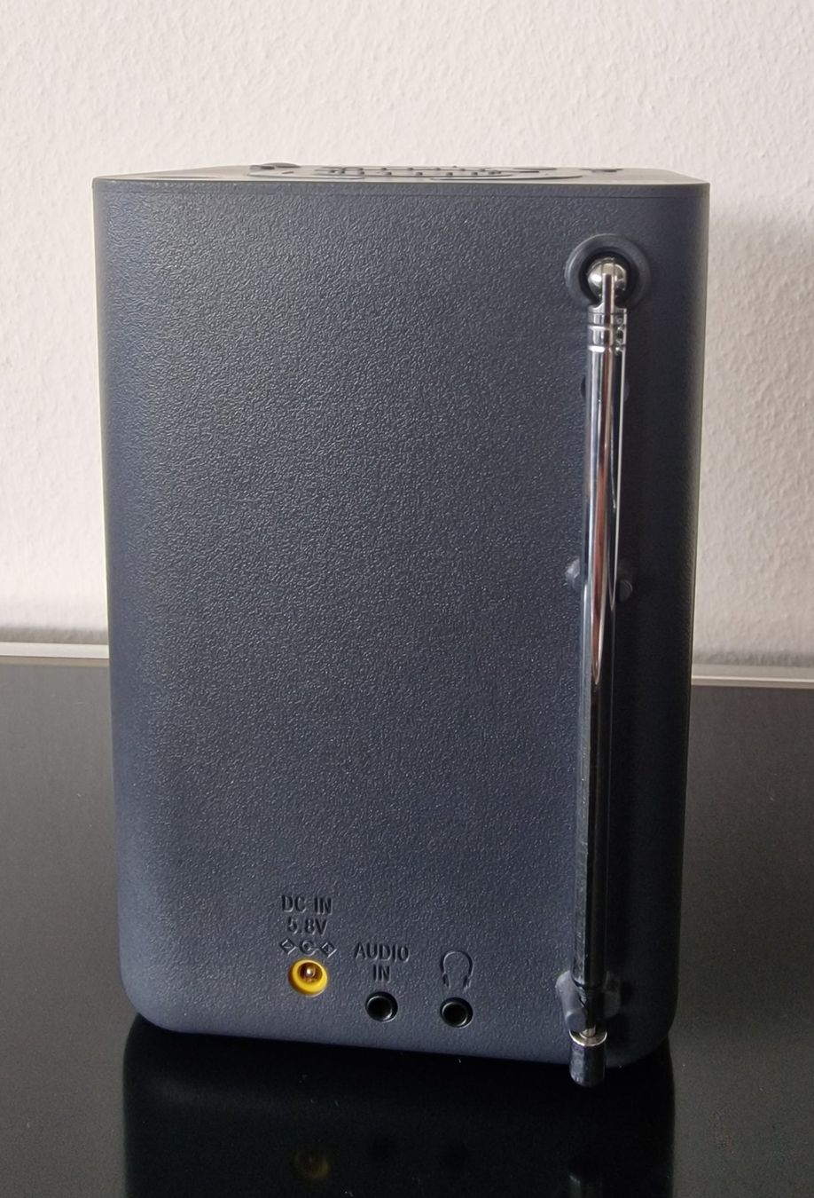 Sony Radio: Sony DAB-Radio tragbar – Usato da Aarau Rohr venduto da Ricardo09 4