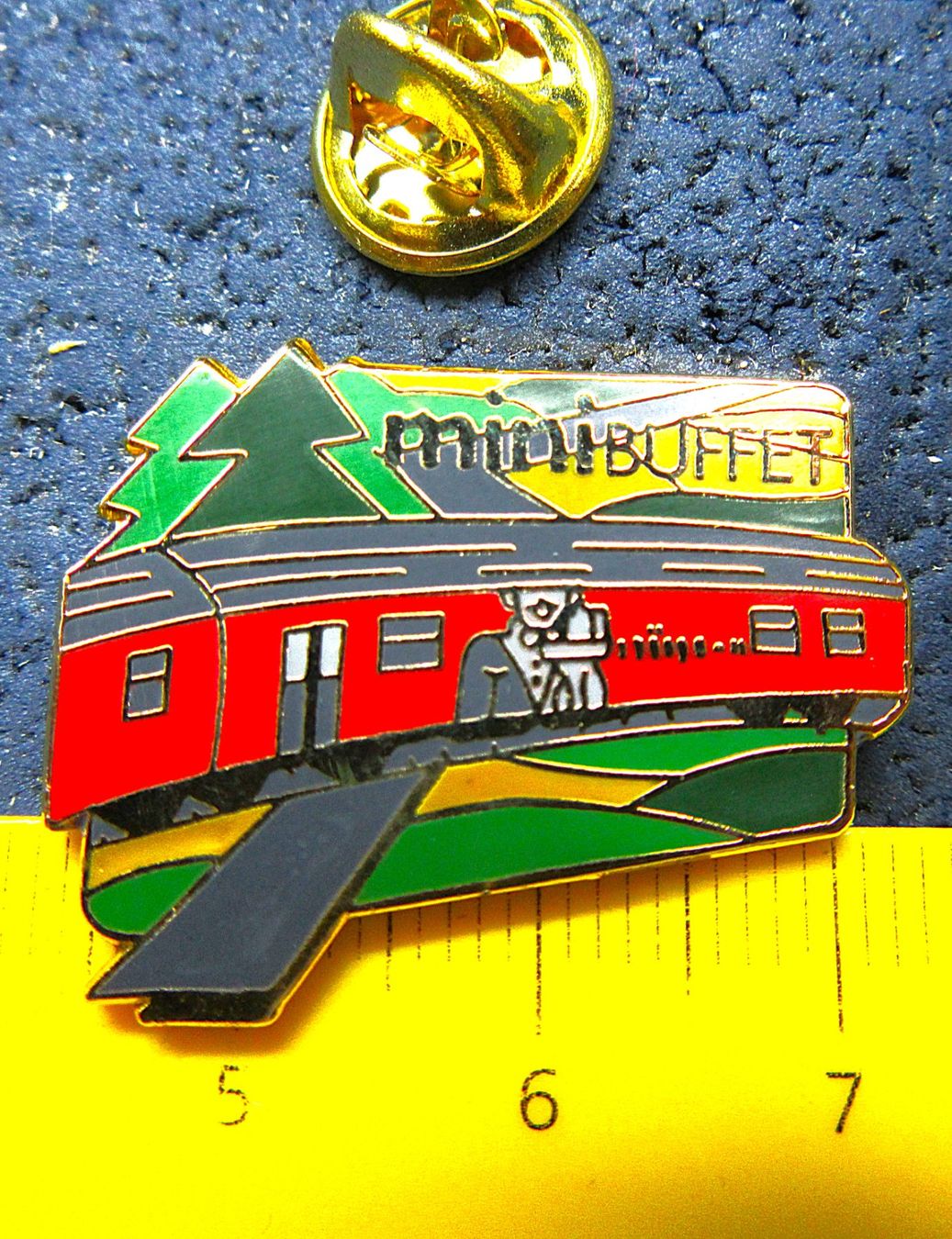 SBB/CFF/FFS Placchette & Badge: BAHN SCHWEIZ PIN SBB MINI BUFFET ENAMEL GOLDIG – Usato da Ettingen venduto da Hausi4711