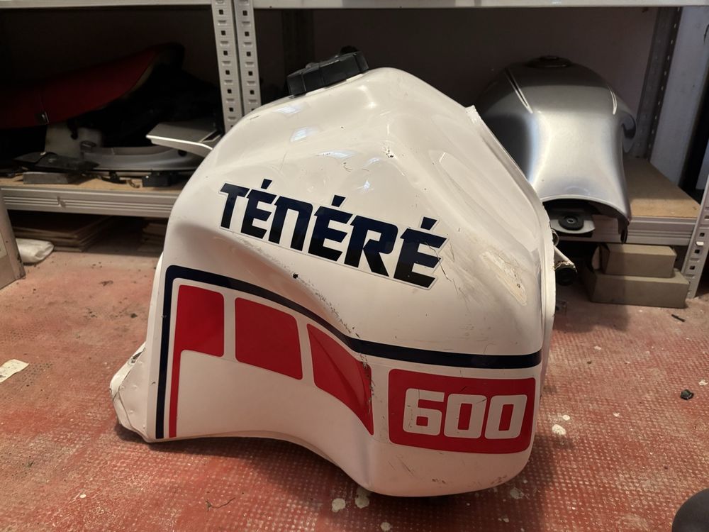 Réservoir à Huile Yamaha XT 600 Tenere 1986-1989 - Pièce D'Occasion - Japon