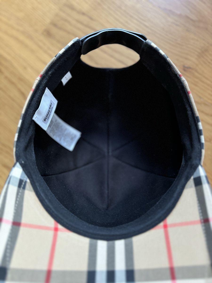 Burberry Copricapi, berretti & cappellini: Burberry Cap | Kaum getragen – Usato da Zürich venduto da Azzaro13 2