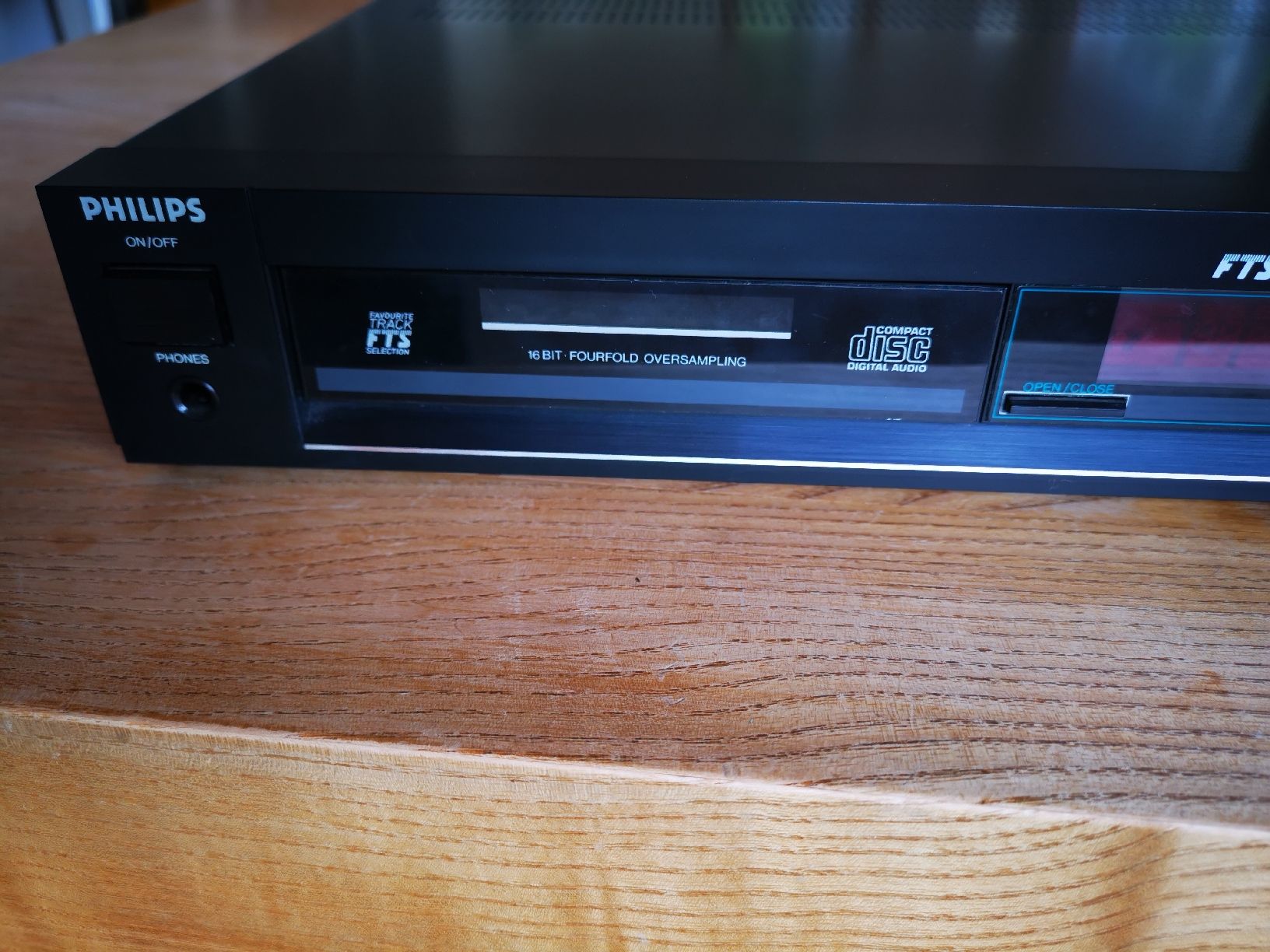 Philips Lettore multimediale & Streamer: Philips CD 660 CD-Player - Vintage HiFi Klassiker! – Usato da Diessbach b. Büren venduto da eicrog 1