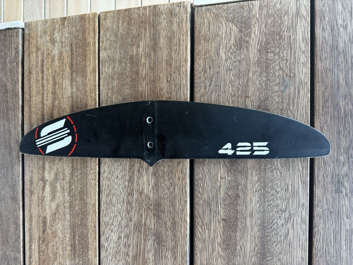 Sabfoil Planches de surf: Sabfoil back wing 425 – D'occasion à Wädenswil par pecso