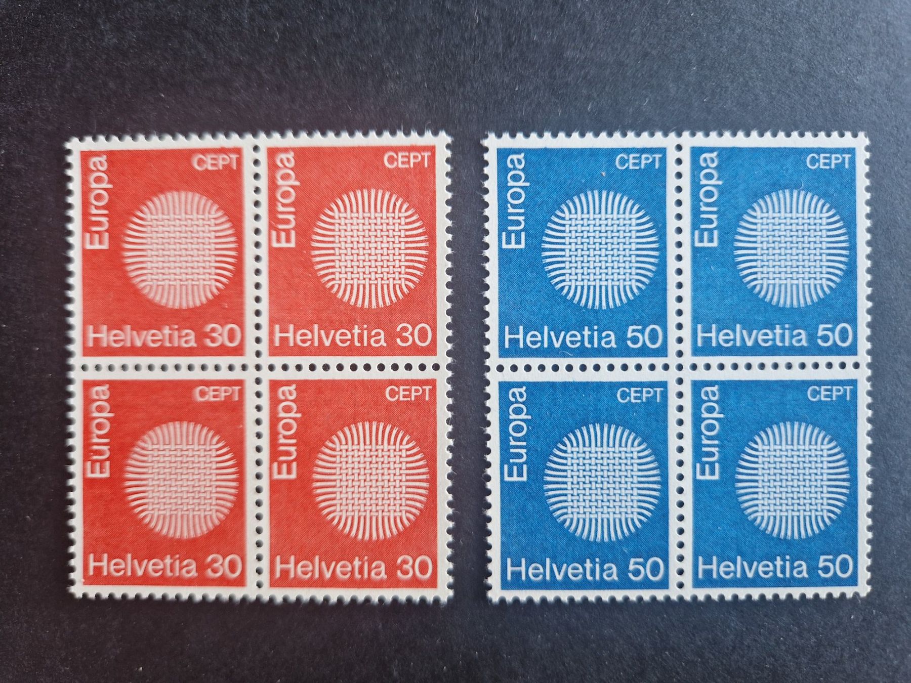 Tutti i francobolli: N° 481 - 482   4 block postfrisch ** – Usato da Bouveret venduto da hckoala