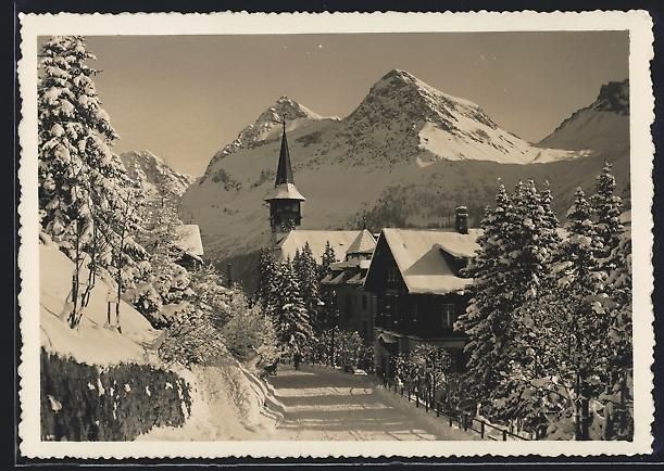 Cartoline postali: Arosa, Dorfstrasse mit Kirche im Winter – Usato da Berlin venduto da bartko-reher