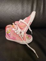 Chaussures enfant fille fraise taille 22 - État top!