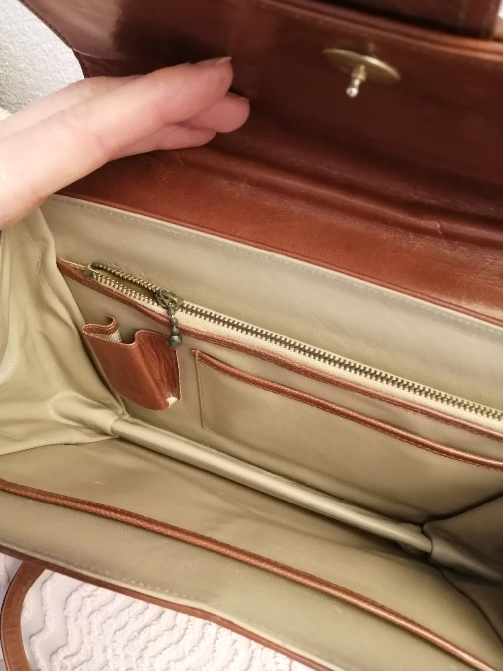 Taschen für Damen: Damenhandtasche, antik – Gebraucht aus Ostermundigen von Dinge1 7