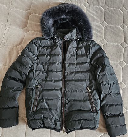 Winterjacke mit Echtpelzbesatz(Fuchs) an der Kapuze