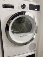 TOP-ZUSTAND: Bosch Serie 8 Set - AutoClean & Swiss Edition