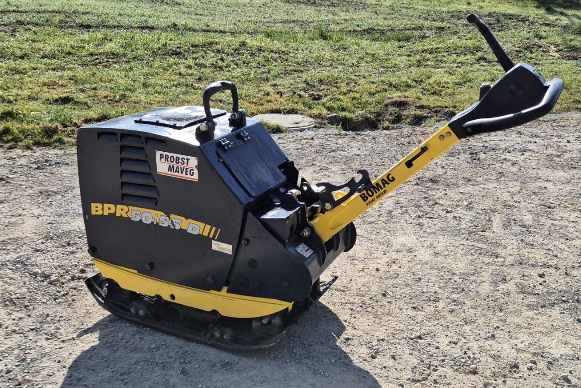 Bomag Tutte le macchine: BOMAG BPR50/55D Rüttelplatte - Vibroplatte, Baumaschine – Usato da Jona venduto da tsbm2