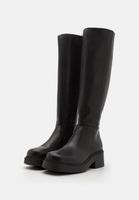 ZIGN Leder Plateaustiefel in schwarz Gr. 38