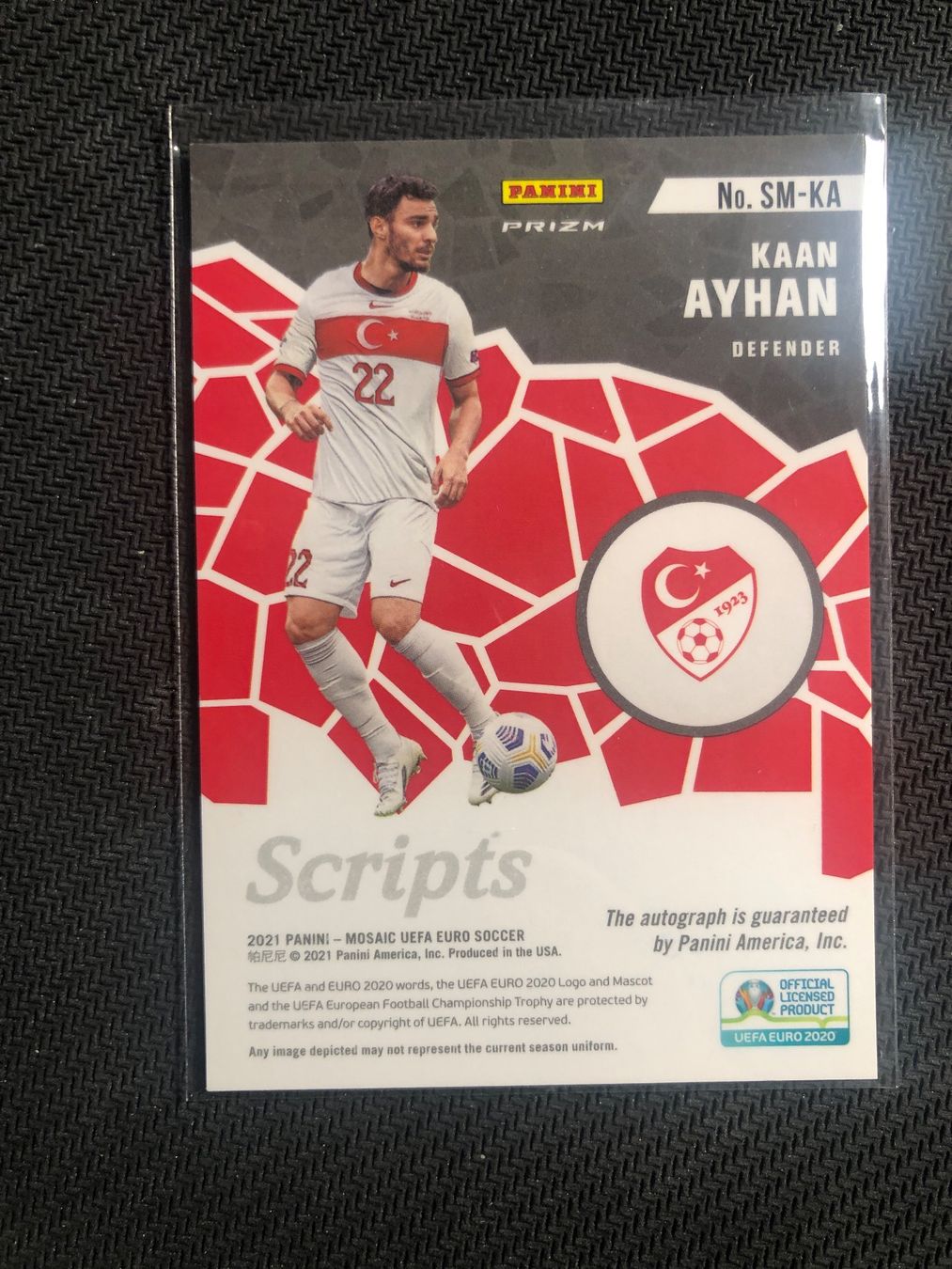 Topps Carte collezionabili: Panini Mosaic Kaan Ayhan Autogramm – Usato da Wangenried venduto da Garagara 1