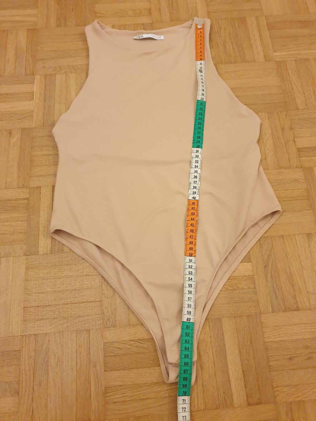 Zara Top: Body, M, Zara, beige, excellent état  – Usato da Neuchâtel venduto da Verenas12 3