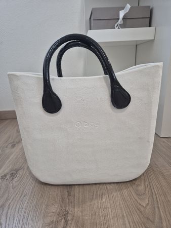 O Bag Tasche in Weiss mit schwarzen Henkeln, Top Zustand!