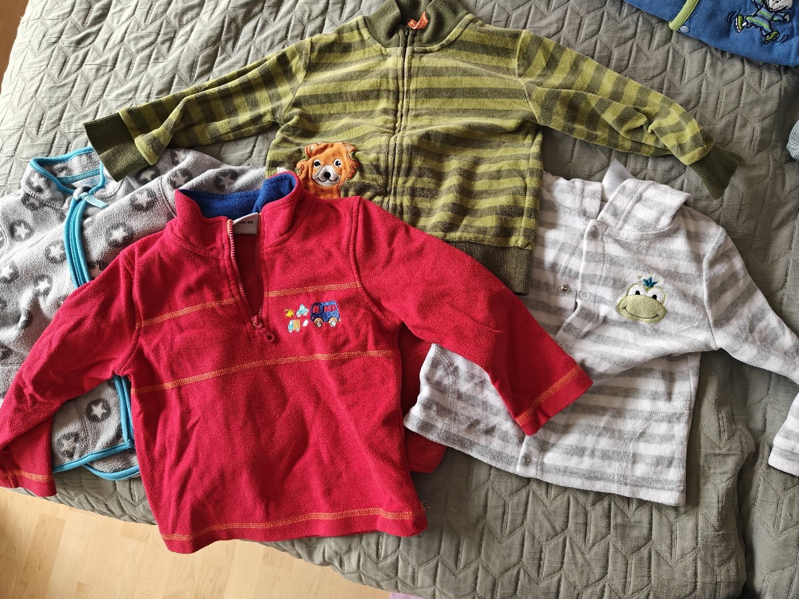 Lotti & Set di vestiti: Kleiderpaket 74/80 – Usato da Zürich venduto da fre_nhv6 2
