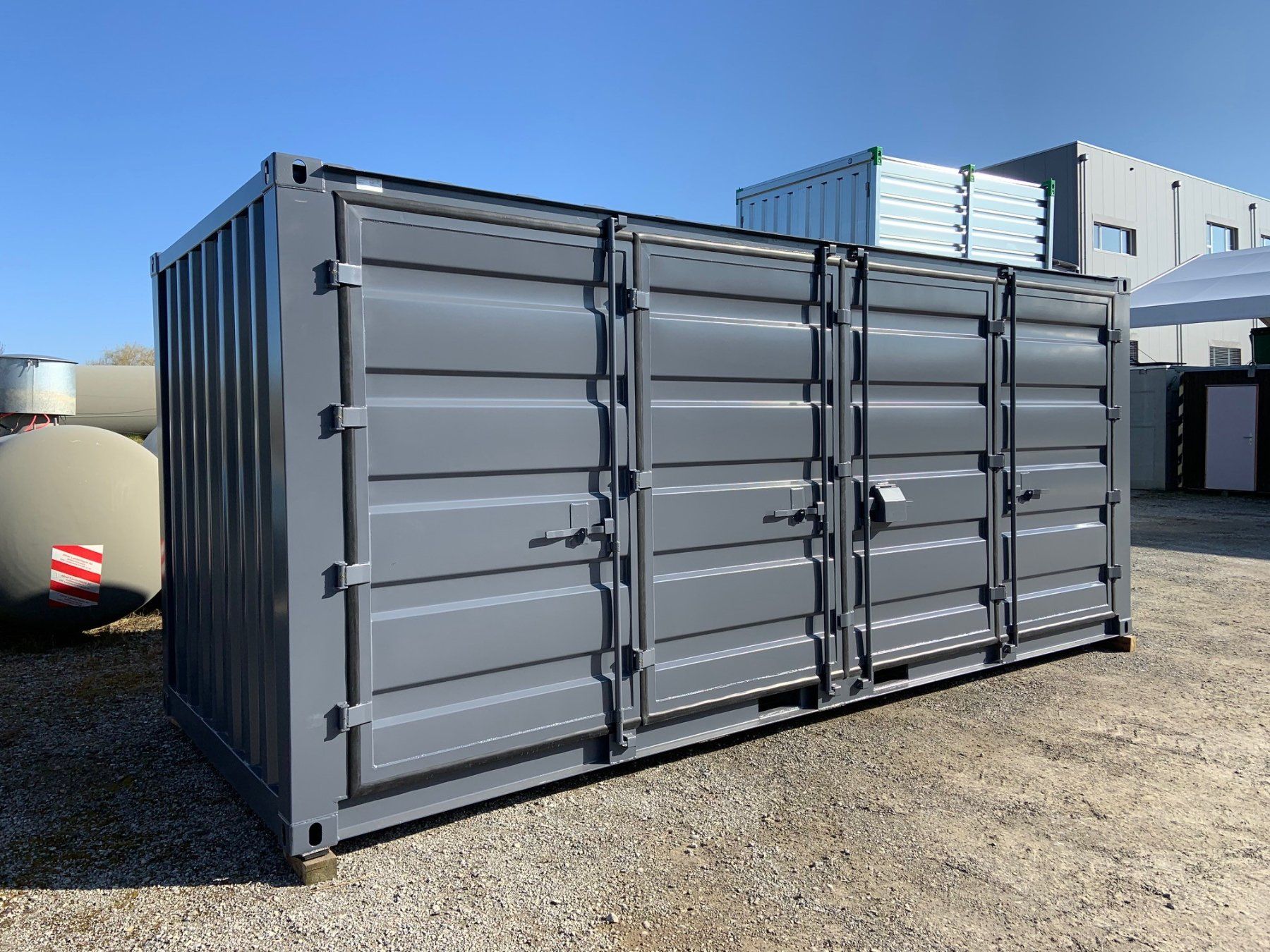 Conteneurs de construction: 20' Lagercontainer Open Side, Party, Lounge, Seecontainer! – D'occasion à Kradolf par BKSAG 1