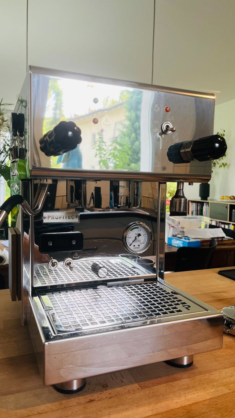 Profitec Macchine per caffè & Macchine per espresso: Espressomaschine Profitec - Pro 300 – Usato da Zürich venduto da drallalla
