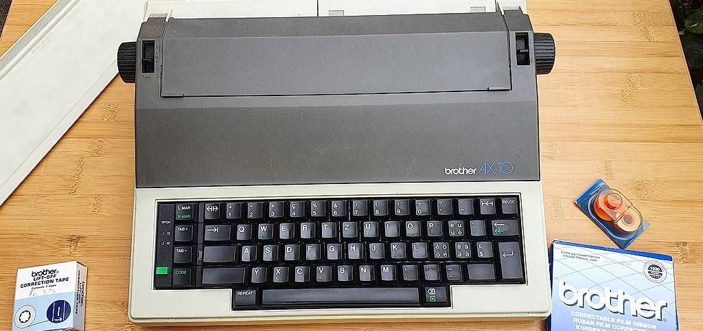 Macchine da scrivere: Brother AX-10 – Usato da Basel venduto da storchenricardo 1