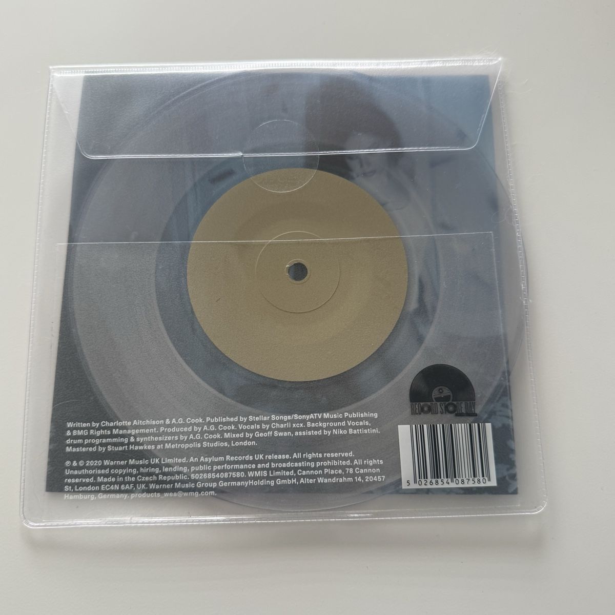 Dischi in vinile: Record Store Day Exklusiv Charli XCX Platte – Nuovo e nell'imballaggio originale da Sursee venduto da giu_205 1