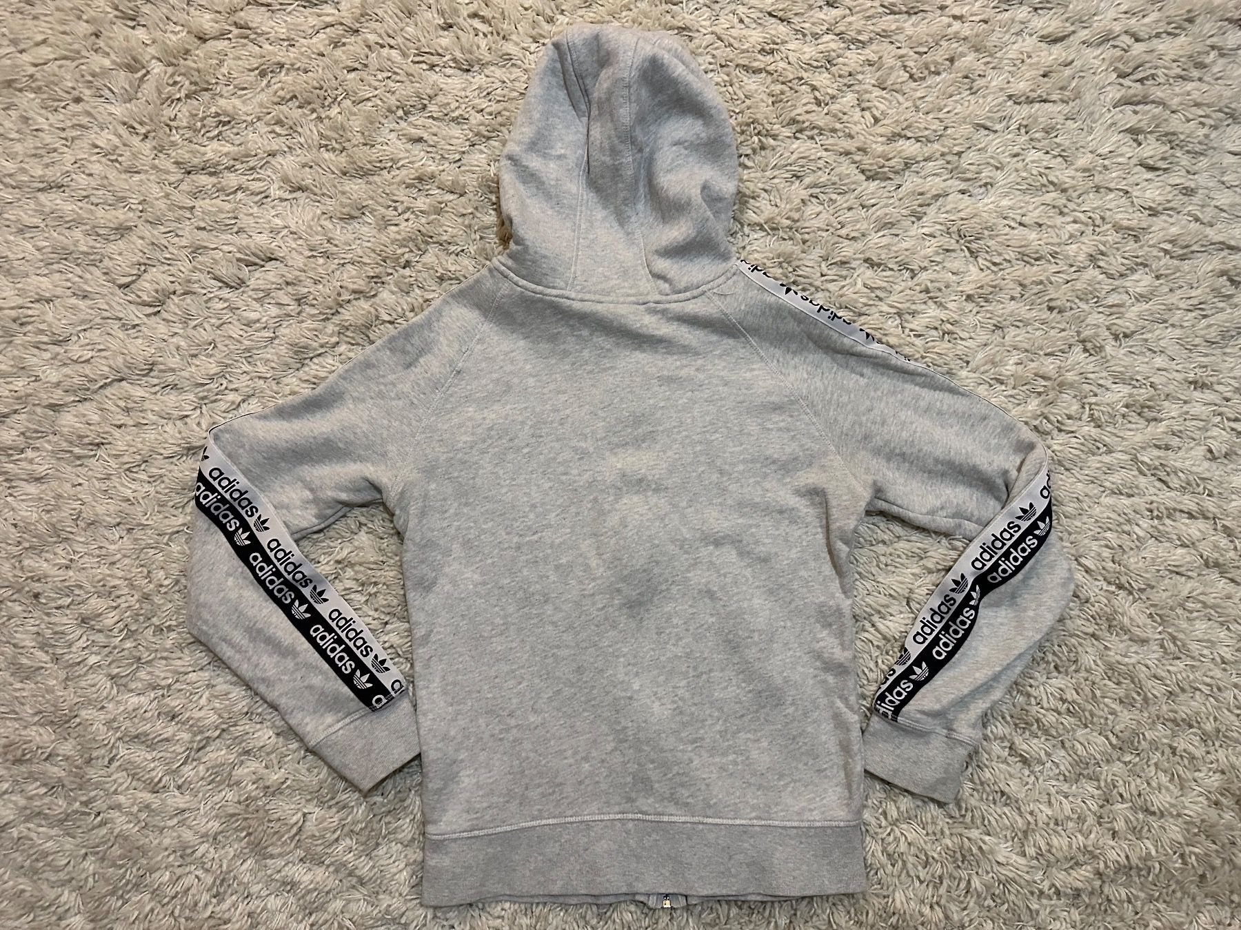 Adidas Pullover & Sweatshirts: Pullover ADIDAS Gr.S – Gebraucht aus Bern von BrandVilla 1