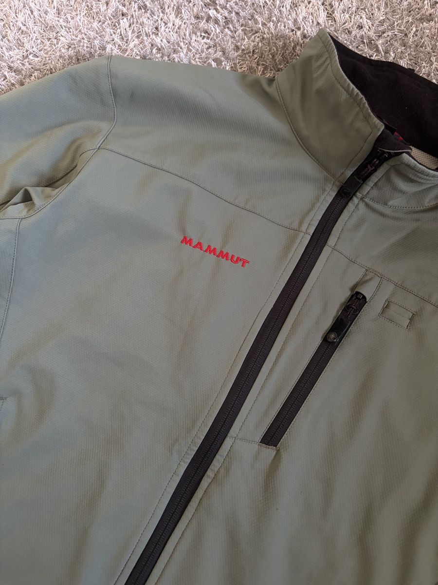 Mammut Vestes: Mammut Jacket Size L Softshell – Neuf (Voir description) à Brislach par edu_t6pq 1