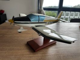 Maquette avion bois Robin DR400