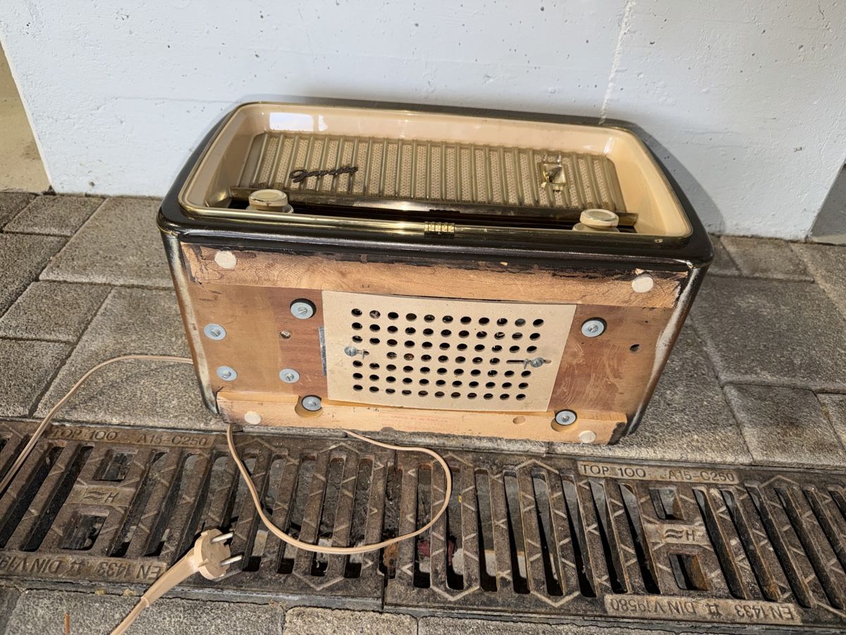 Telefunken Radios: alter Radio – D'occasion à Grosswangen par winkelfeld 5