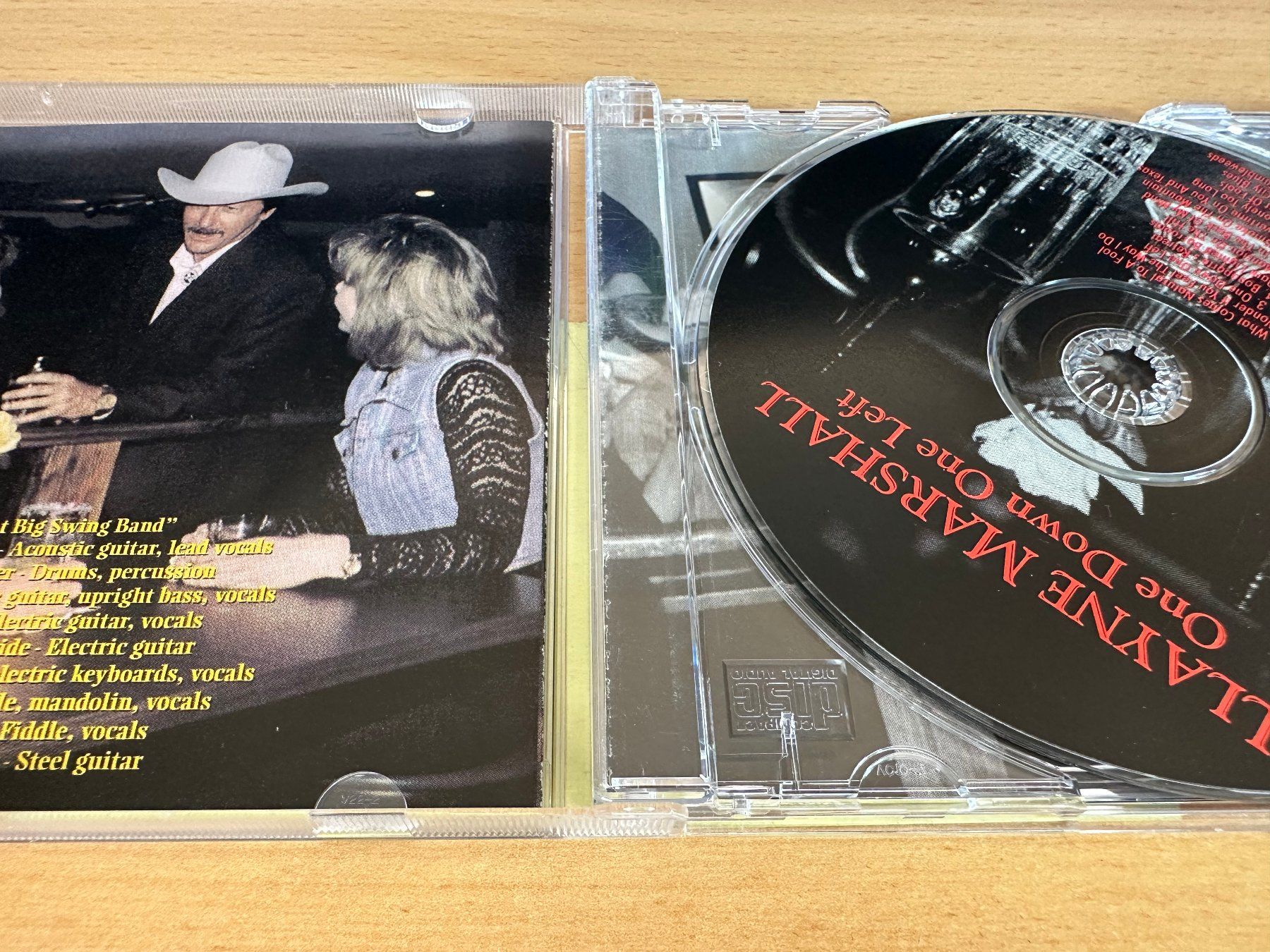 CD: Llayne Marshall – One Down One Left – Usato da Rikon im Tösstal venduto da Alpenmutz 2