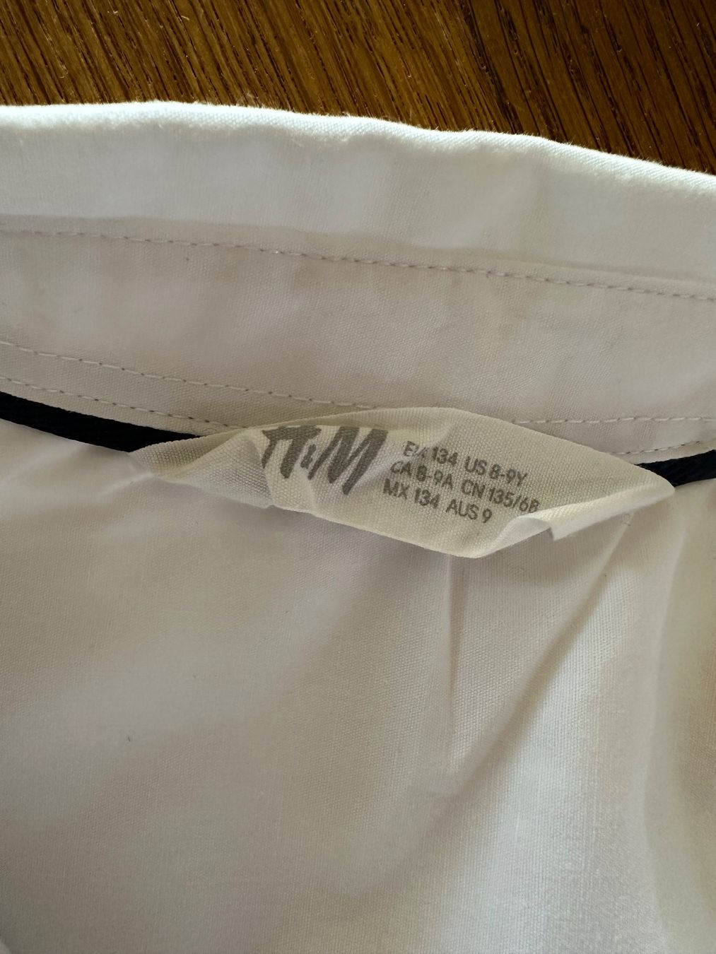 H&M Completi: Anzug Kinder H&M Grösse 134 – Usato da Niederbüren venduto da Hudi_1974 6