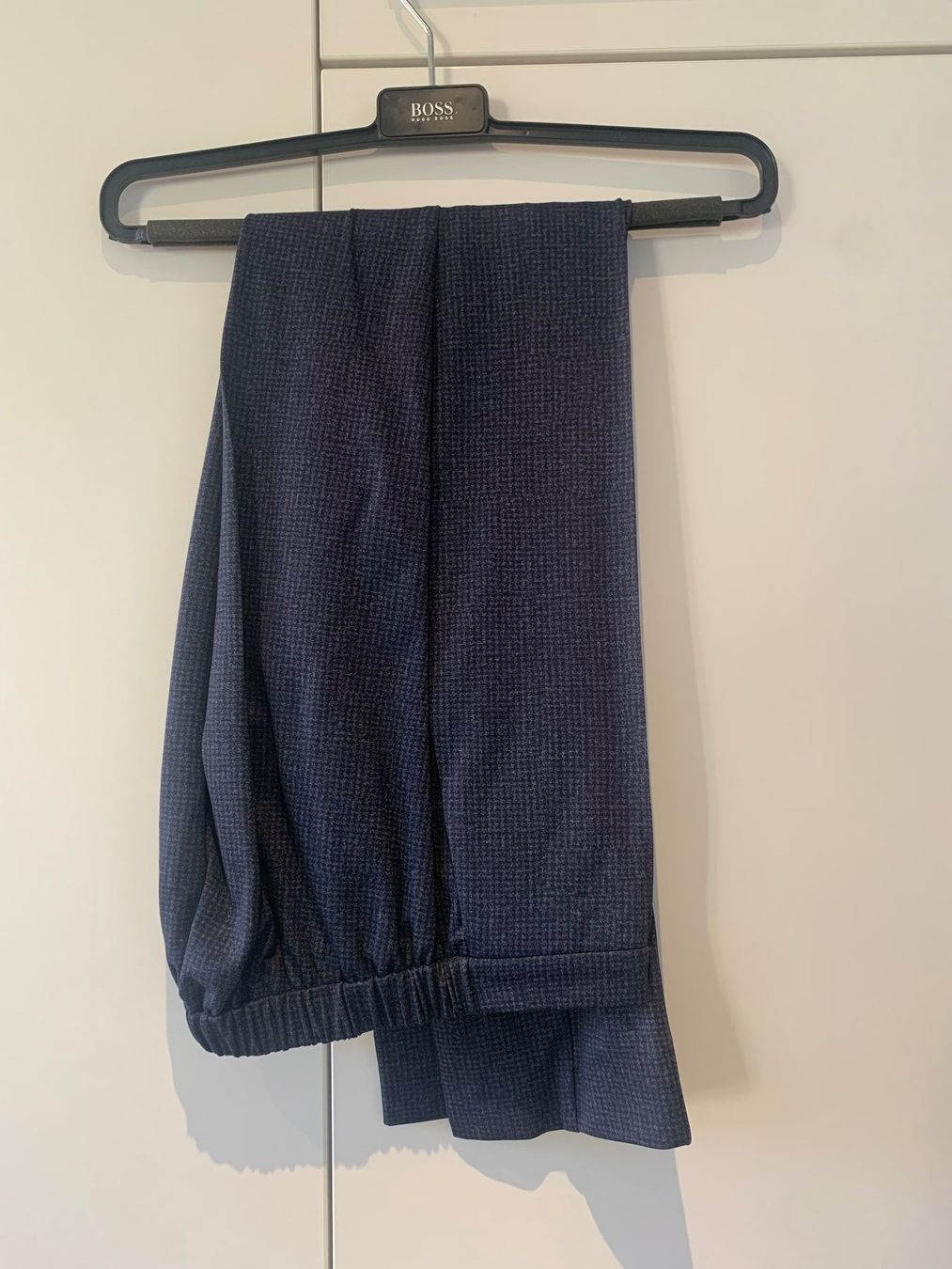 Vestes: Hugo Boss Damen Blazer & Hose grau – Neuf avec emballage d'origine à Oberdiessbach par cdn-dave 4