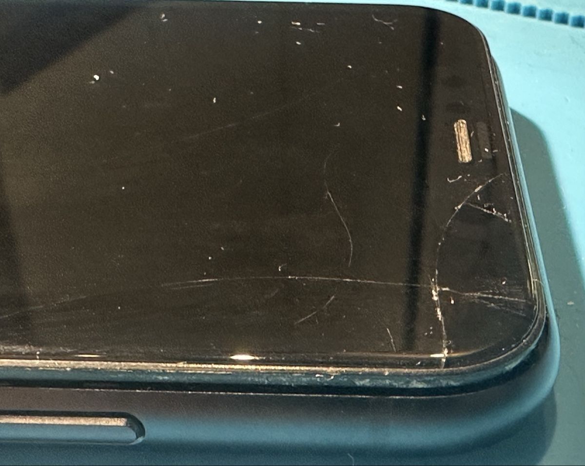 Monitor: Apple iPhone XR Displayscreen - Originalteil - Gebraucht – Usato da Fahrni b. Thun venduto da phonly 6