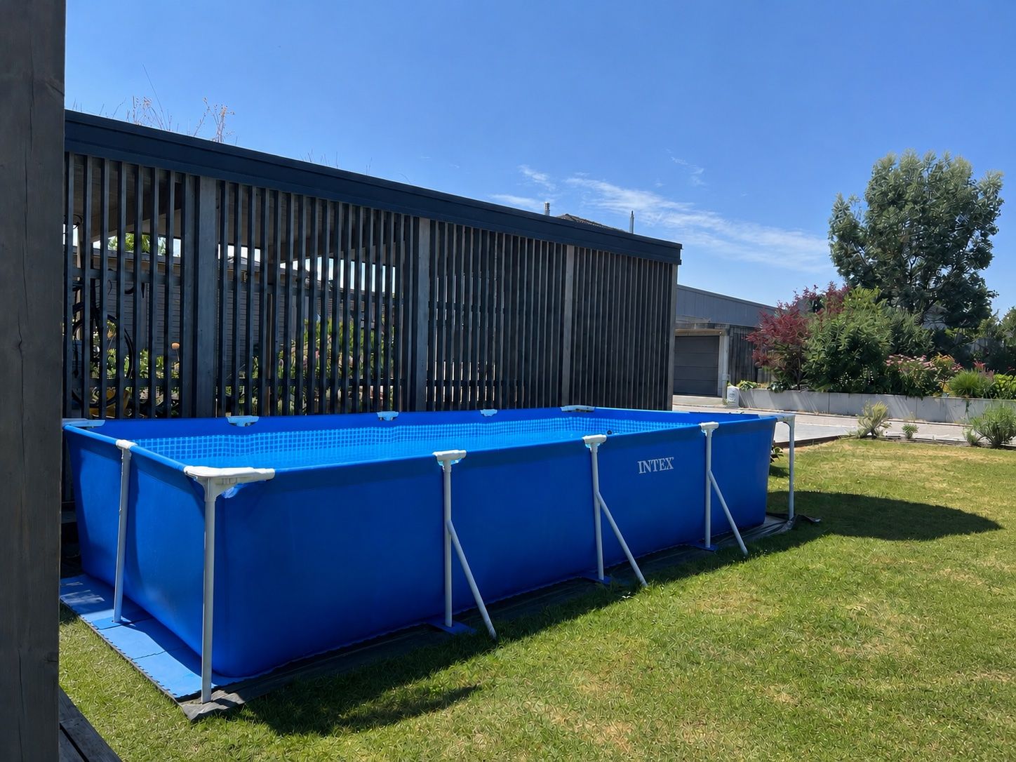 Intex Piscines: Intex Frame rechteckiger Pool 4.5 m neu – Neuf avec emballage d'origine à Recherswil par ch0_y9gb