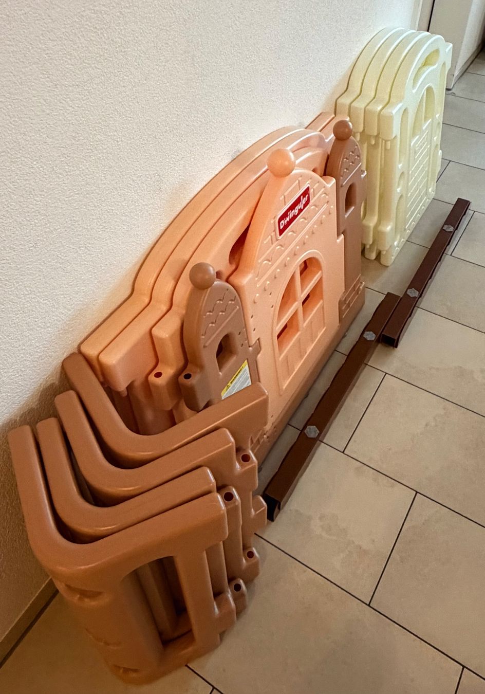 Lauf- & Sicherungsgitter: Dwinguler Castle – Gebraucht aus Dietikon von gab_qz7y 3