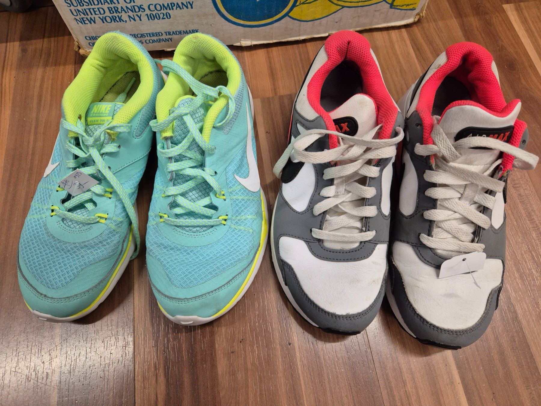 Nike Scarpe da donna: Nike Air Max oder Flex Trainer Sportschuhe, Gr. 38 K9 – Usato da Schwarzenburg venduto da flamingo1970