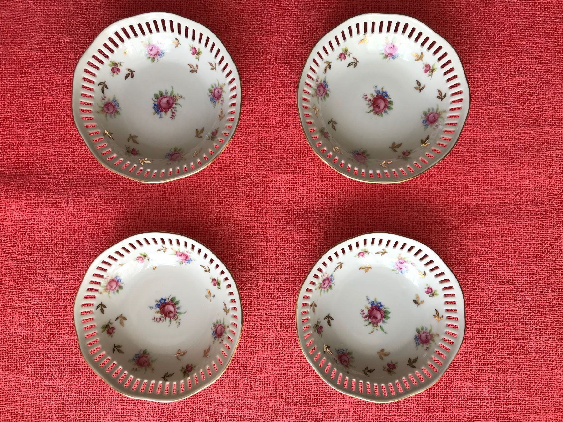 Tutte le decorazioni: 4 Schälchen – Usato da Hauptwil venduto da EfairB 1