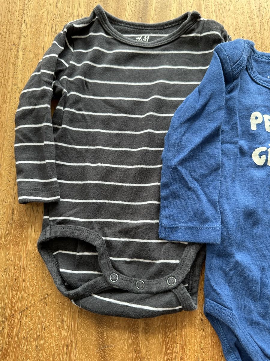 Lotti & Set di vestiti: Body Paket Gr. 68 – Usato da Urswil venduto da LMT89 3