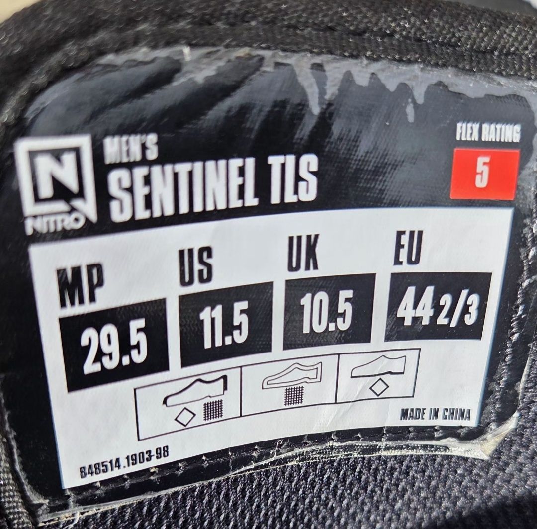 Snowboard Nitro Herrenschuhe: Nitro snowboard boots 44 – Gebraucht aus Les Mosses von EKKEN 1