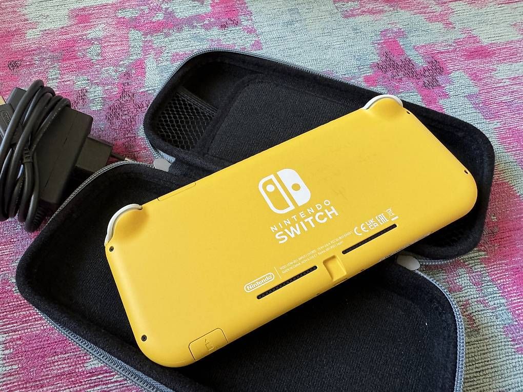 Nintendo Console: Nintendo Switch Lite Gelb – Usato da Biel/Bienne venduto da simxn 4